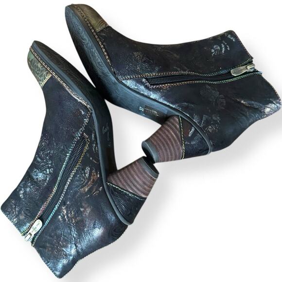 L'Artiste Waterlily Genuine Leather Upper Embossed Bootie Black Women's Size 37 - Picture 10 of 16